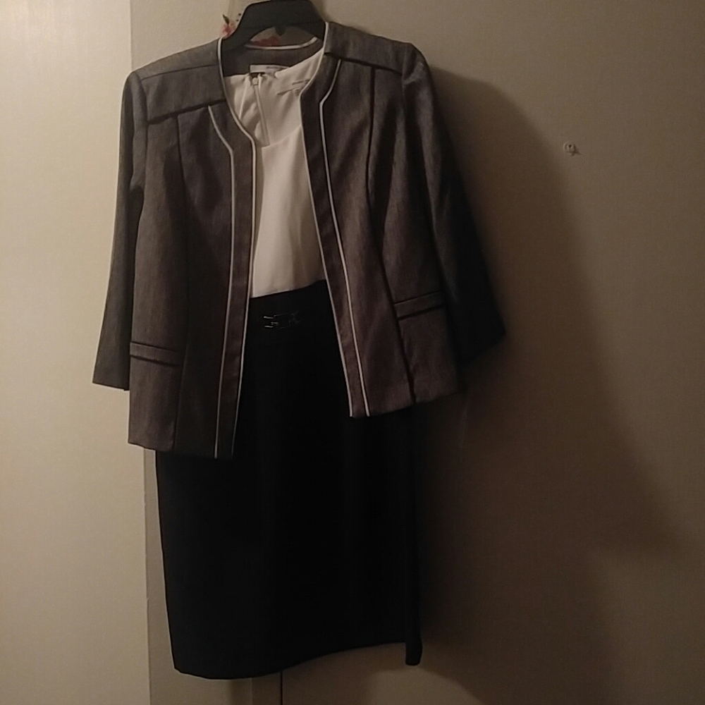 Suit